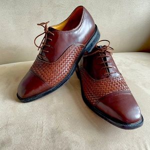 Oxford dress shoe